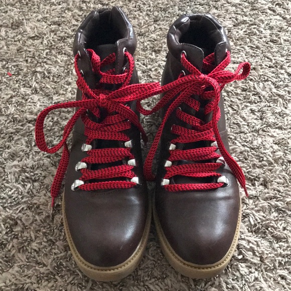 Universal Thread Shoes - Women’s boots size 9